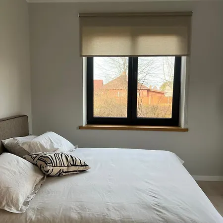 Cozy Private House Near In * Roja